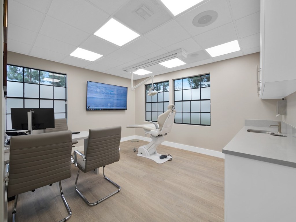 {PRACTICE_NAME} consultation room #2